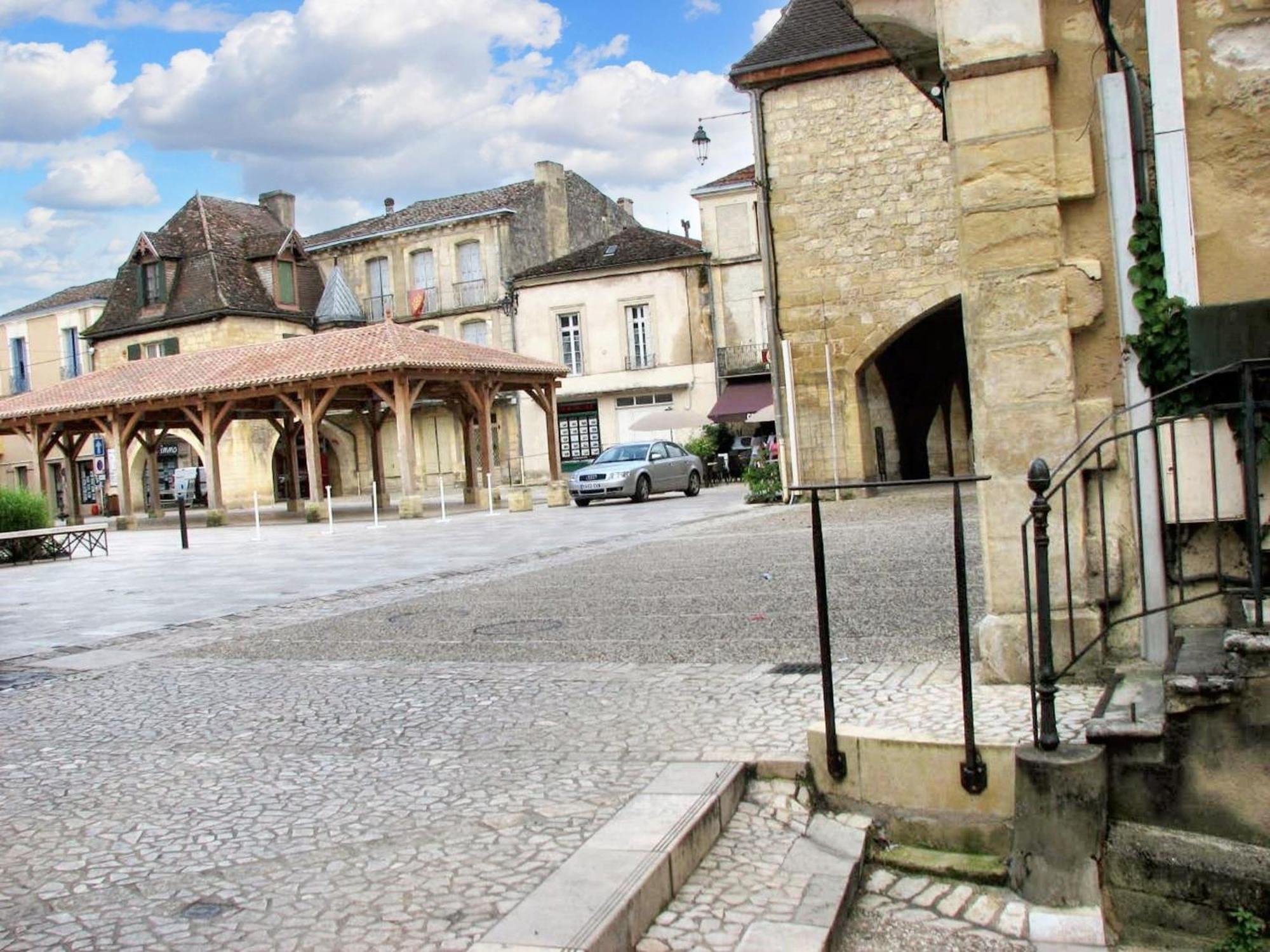 Studio Confortable Pres De Beaumont Du Perigord 60 M² Cheminee Eksteriør bilde